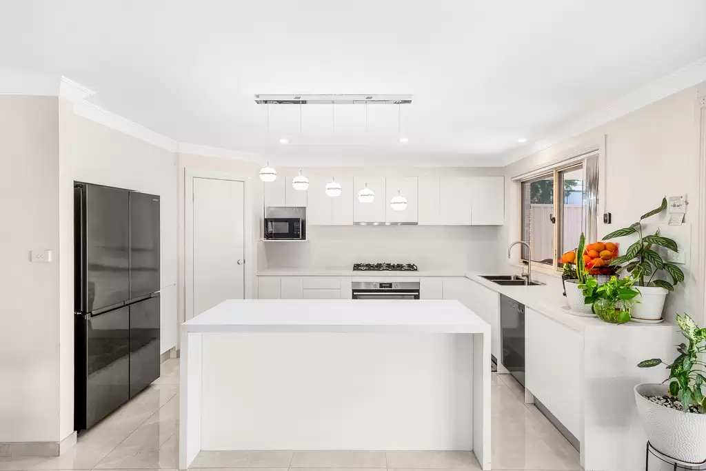 2 Stave Place, Kellyville Ridge, Kellyville Ridge - Thumbnail 3
