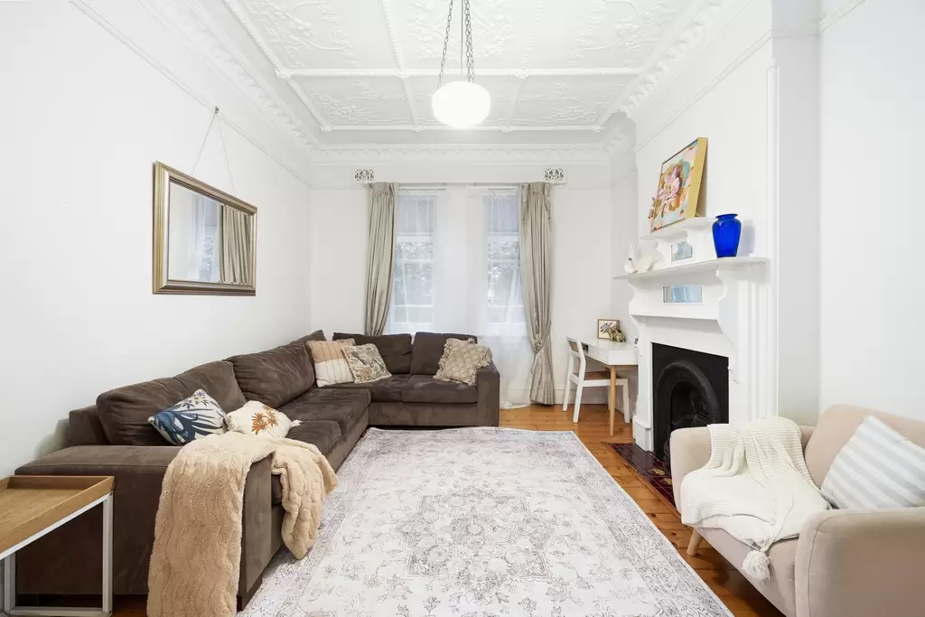 37 Greenhills Street, Croydon, Croydon - Thumbnail 3