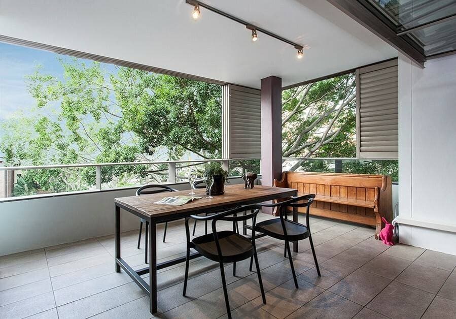 1307, 2 Sterling Cct, Camperdown - Image 1