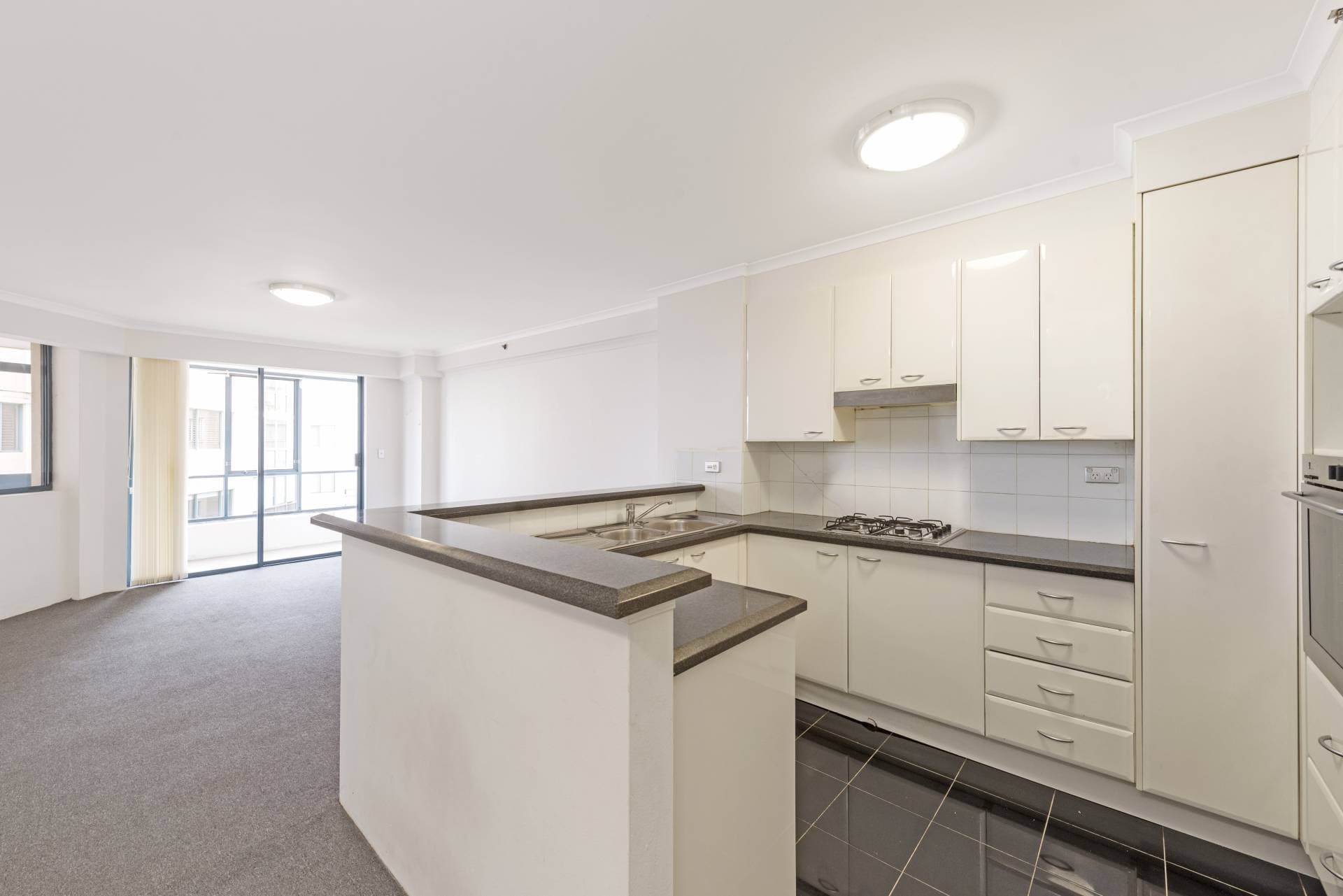 380, 303-307 Castlereagh St, Haymarket - Image 1
