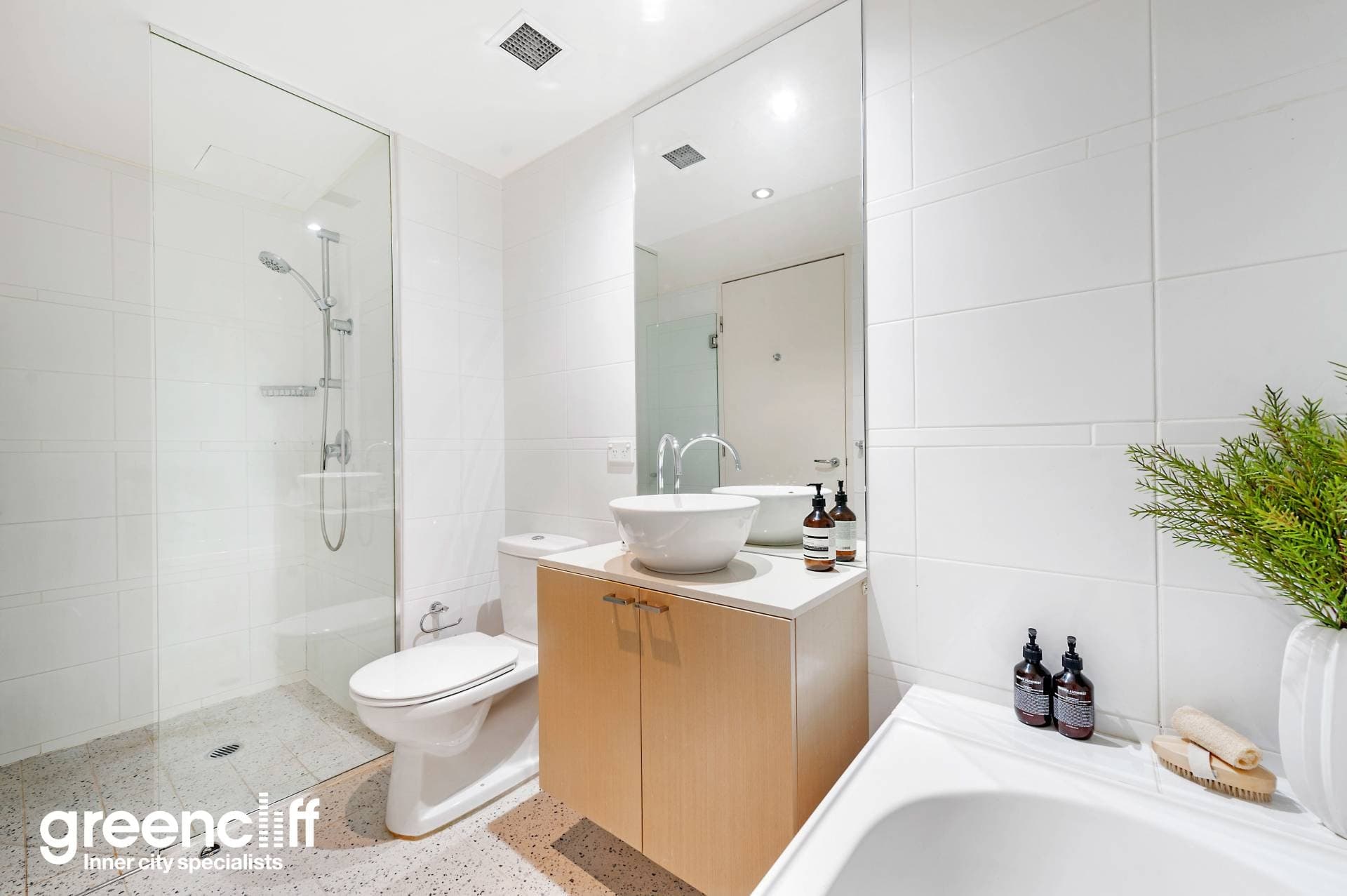 72, 4 Alexandra Dr, Camperdown - Thumbnail 5