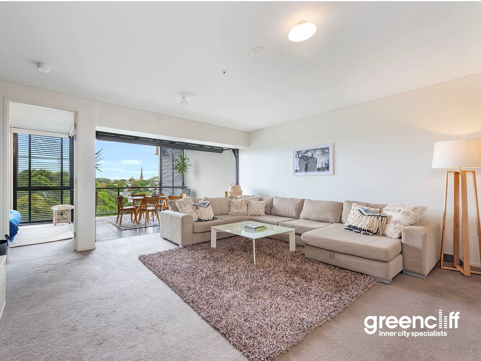 808, 7 Sterling Cct, Camperdown - Thumbnail 2