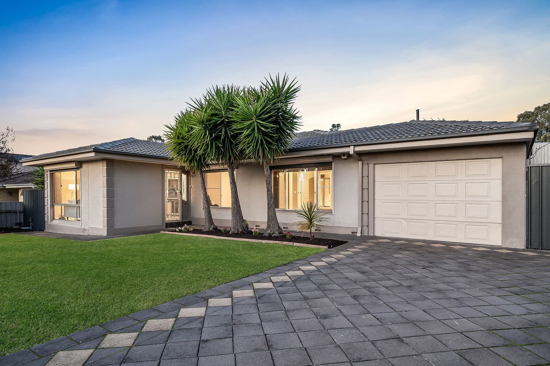 33 Valley Road, Highbury - Image 1