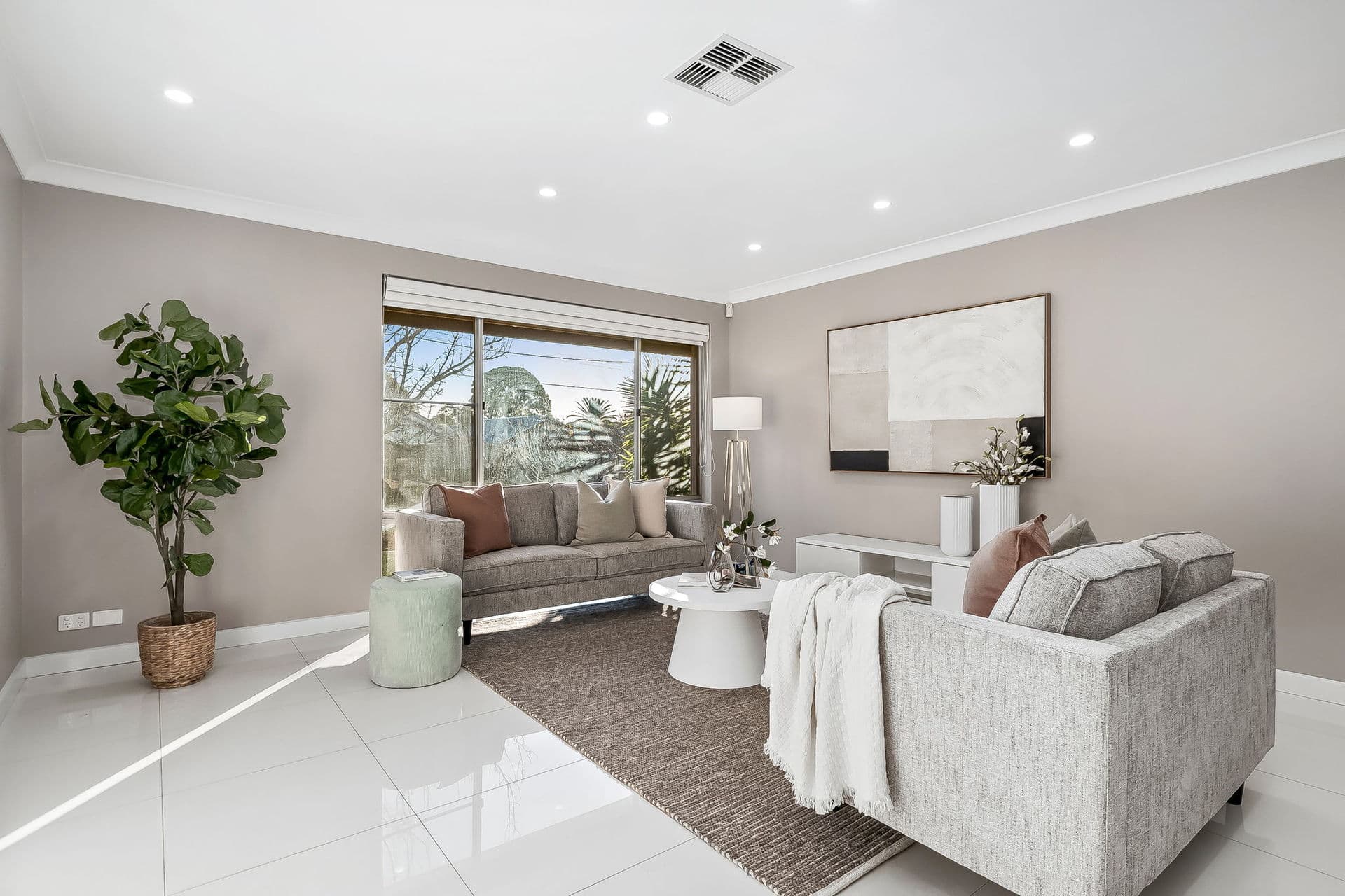 33 Valley Road, Highbury - Thumbnail 5