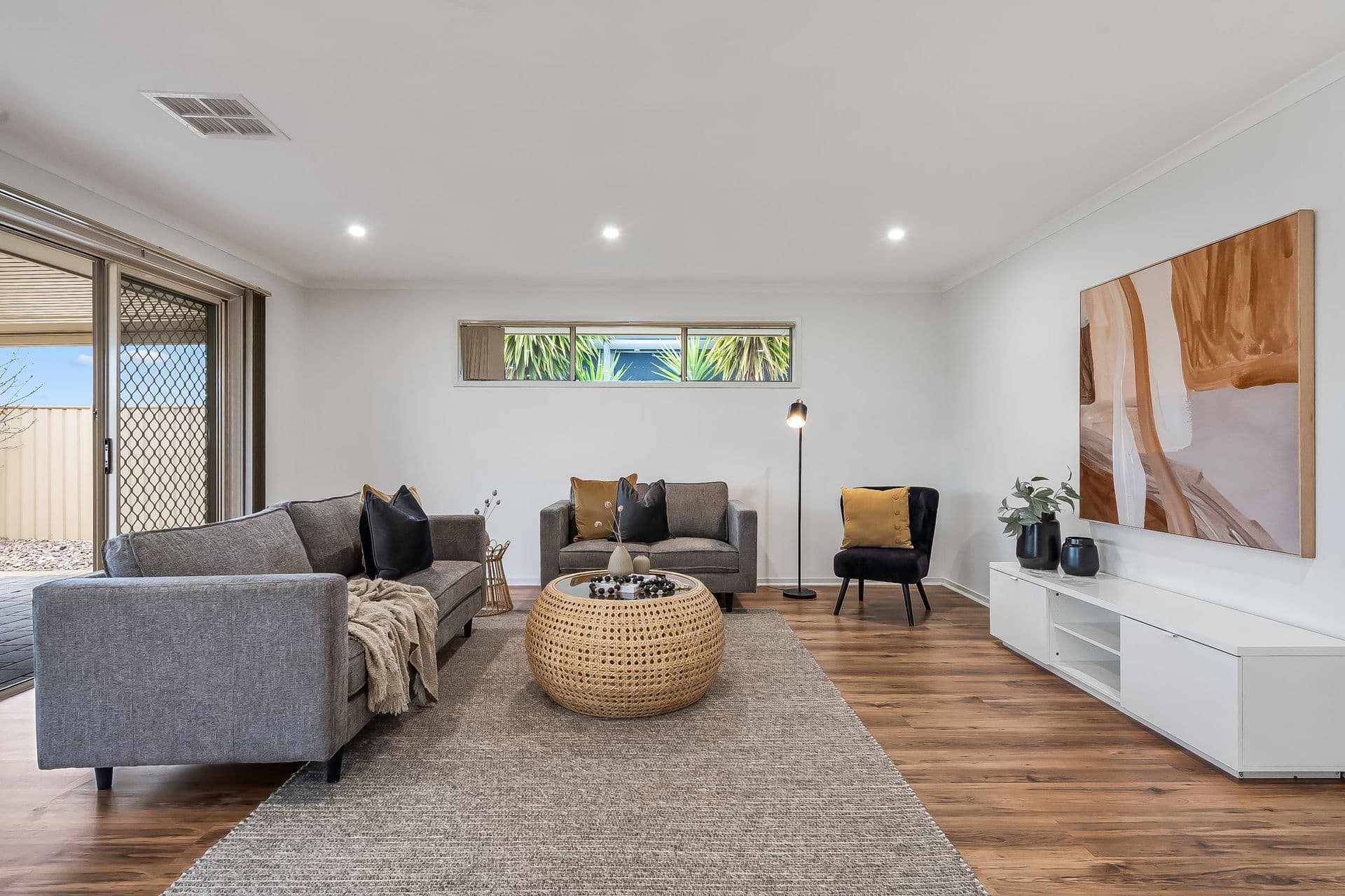 13 Admiral Parade, Munno Para - Thumbnail 3