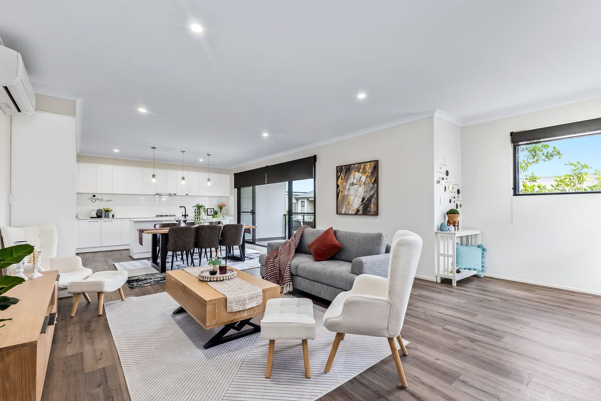 39 Wiltshire Drive, Lightsview - Thumbnail 2