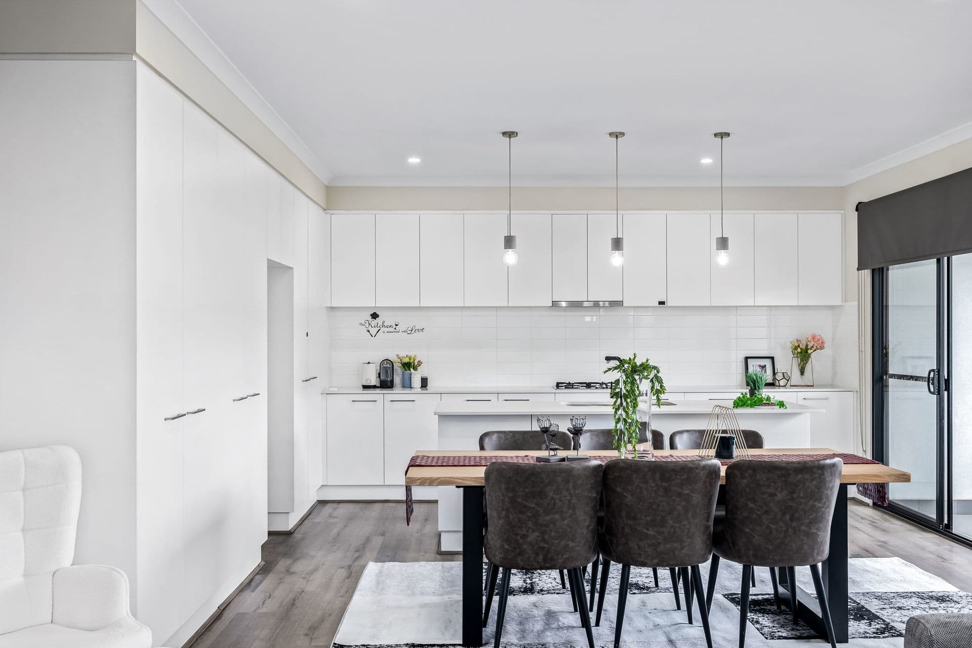 39 Wiltshire Drive, Lightsview - Thumbnail 3