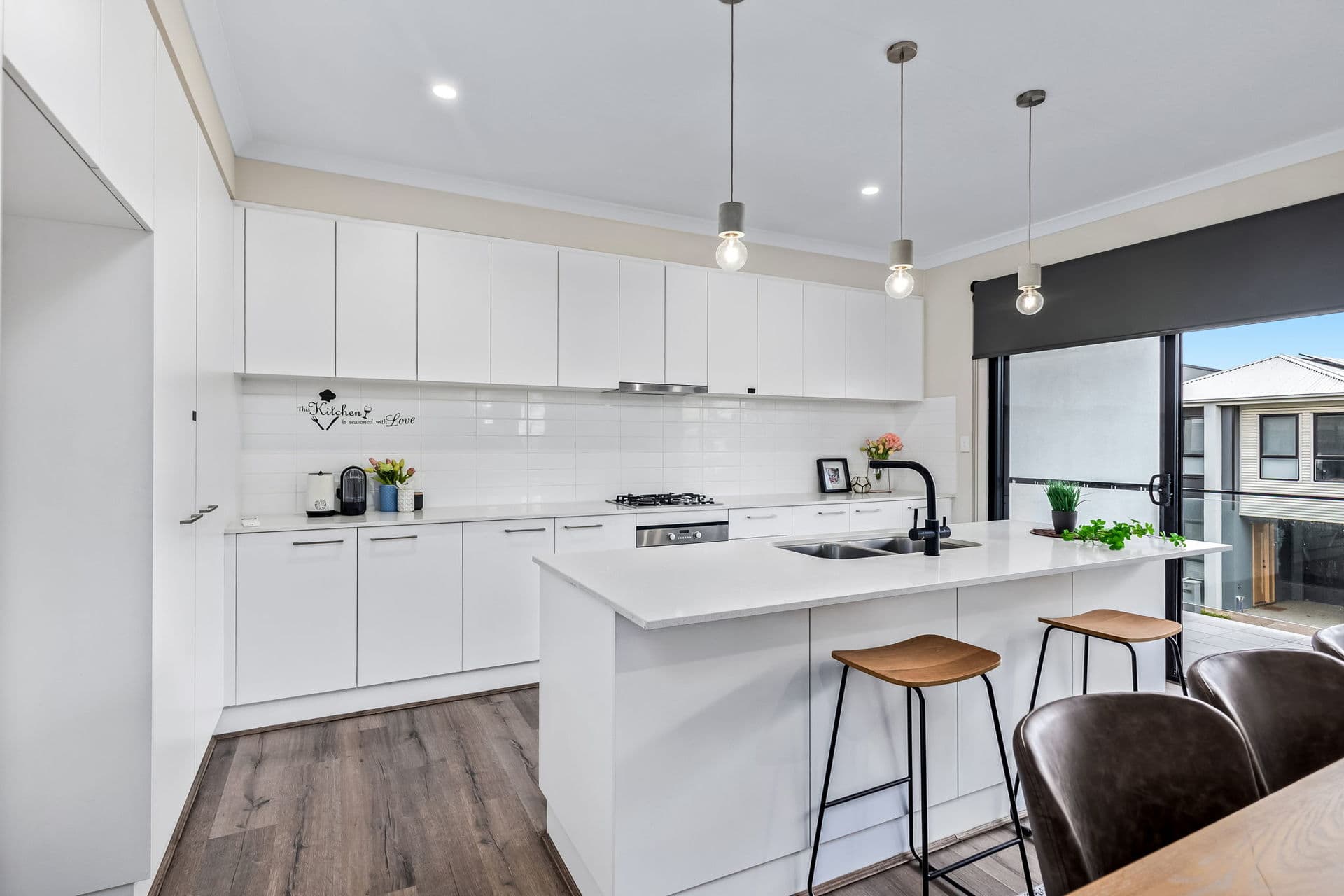 39 Wiltshire Drive, Lightsview - Thumbnail 4