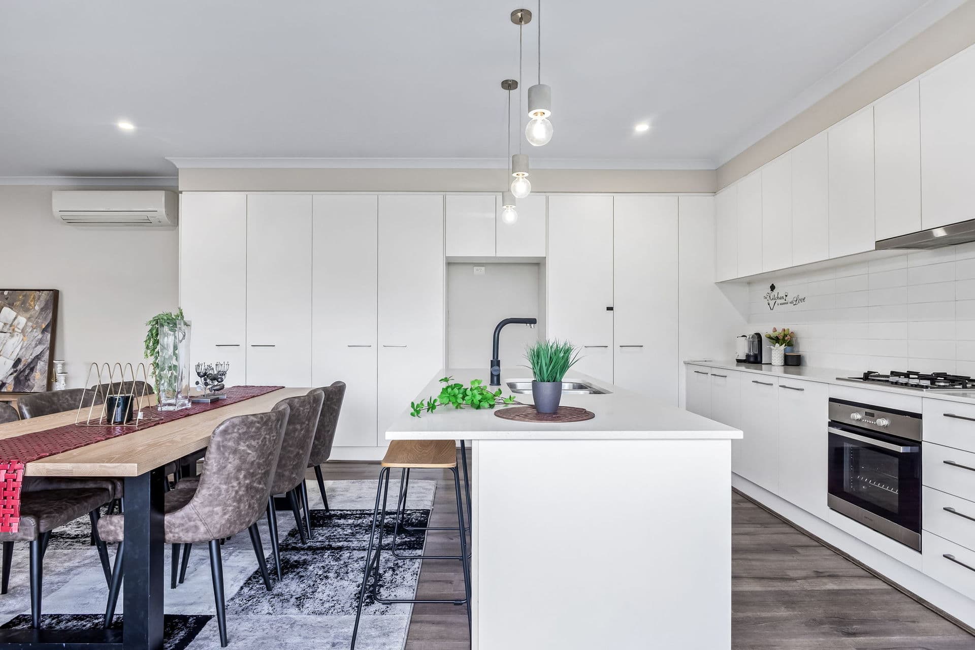 39 Wiltshire Drive, Lightsview - Thumbnail 8