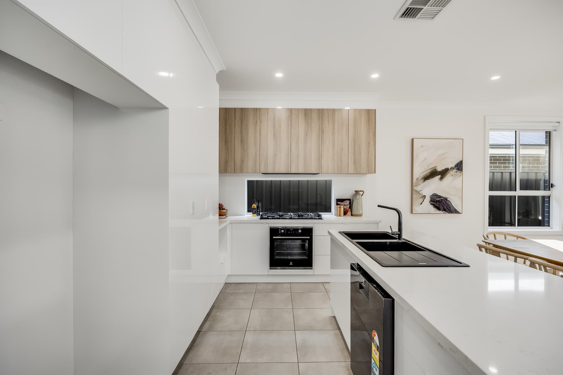 23B Neath Avenue, Dover Gardens - Thumbnail 4