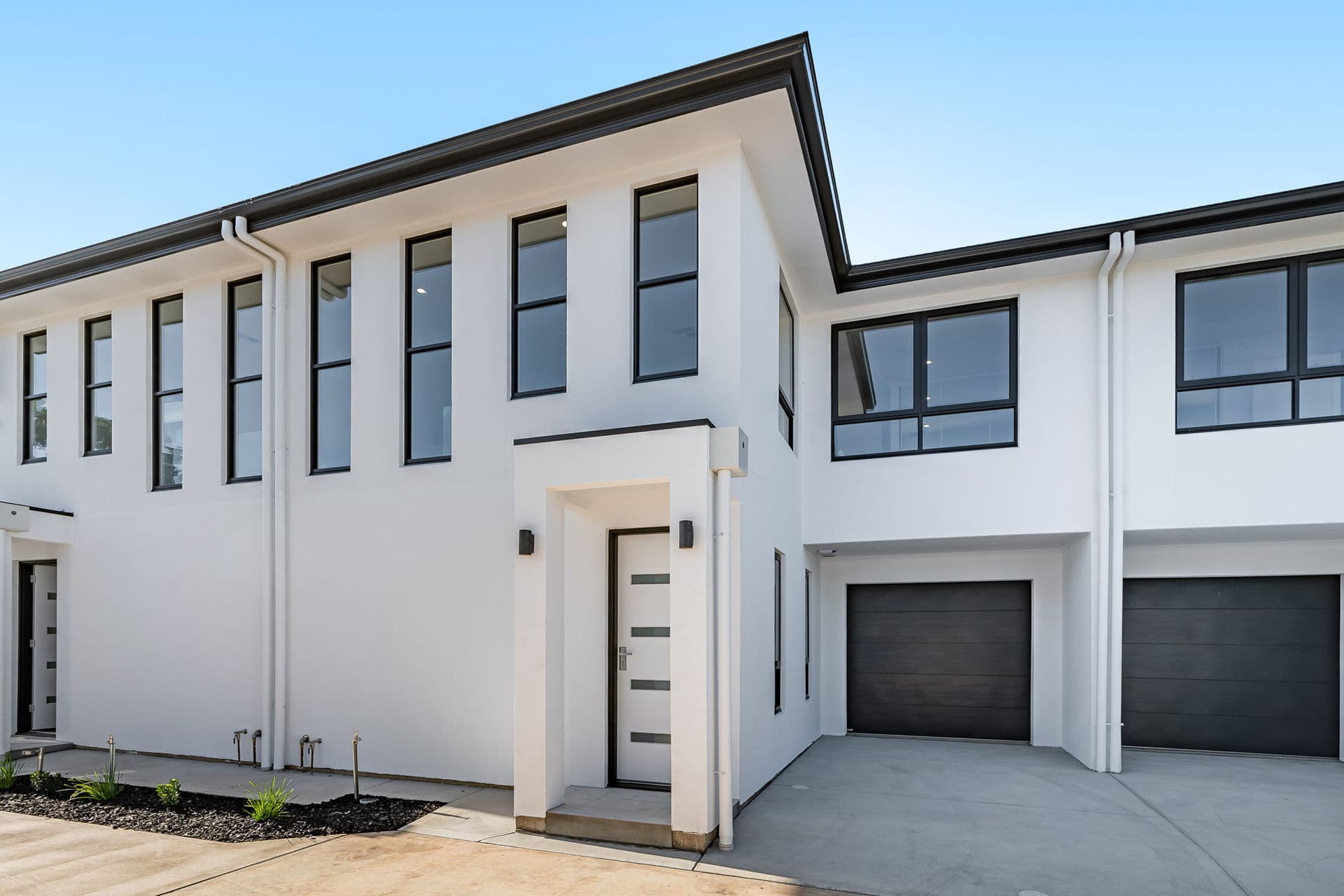 8/17 Wright Street, Salisbury - Thumbnail 2