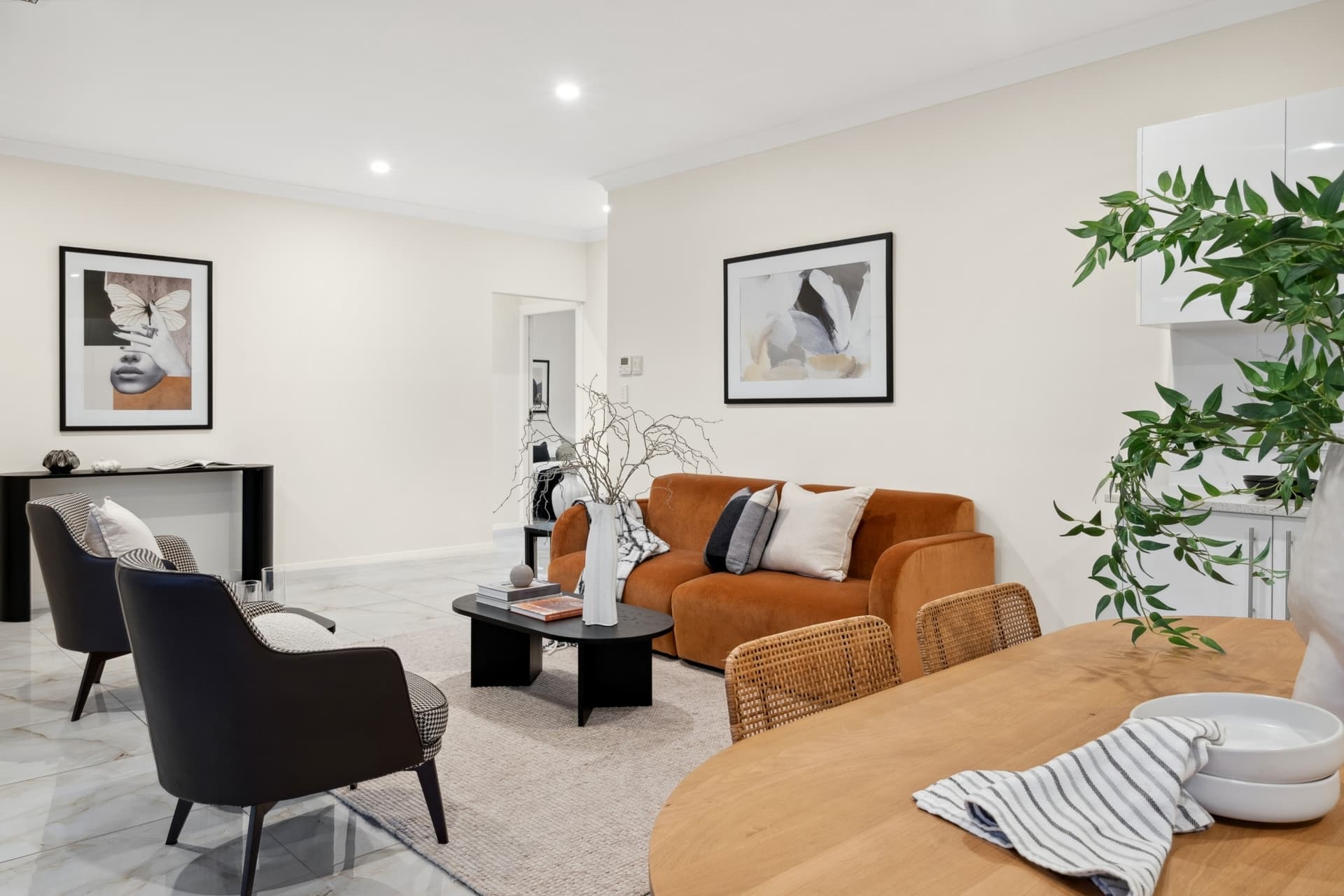 28A Benny Crescent, South Brighton - Thumbnail 4