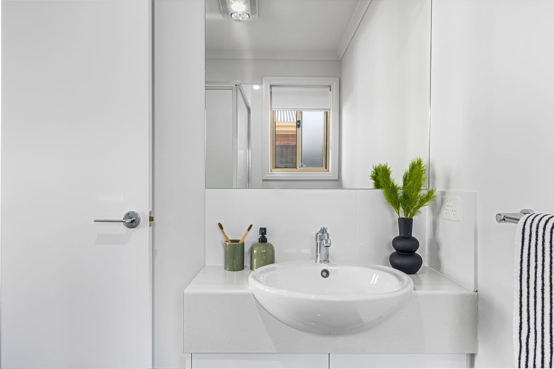 2 Birch Street, Findon - Thumbnail 3