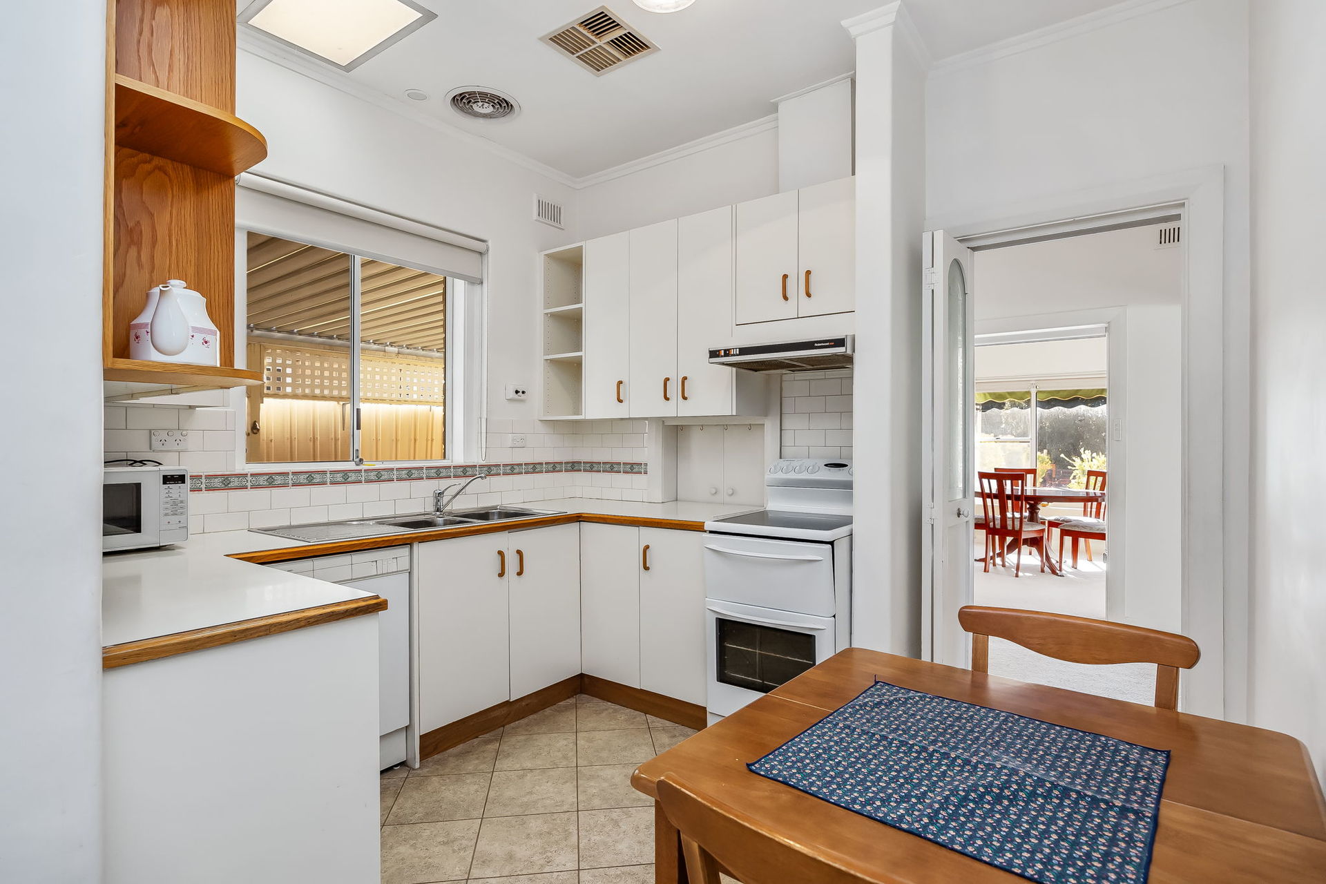 23 Shoreham Road, South Brighton - Thumbnail 7