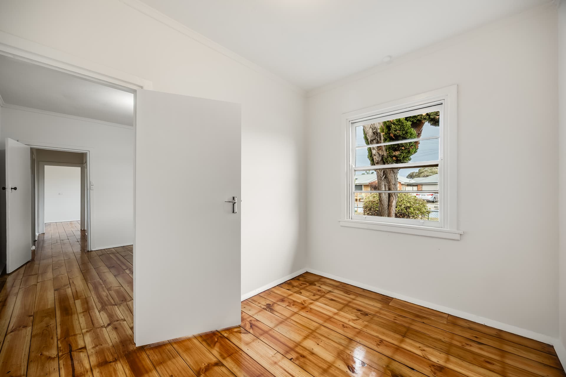 79 Weroona Avenue, Park Holme - Thumbnail 5