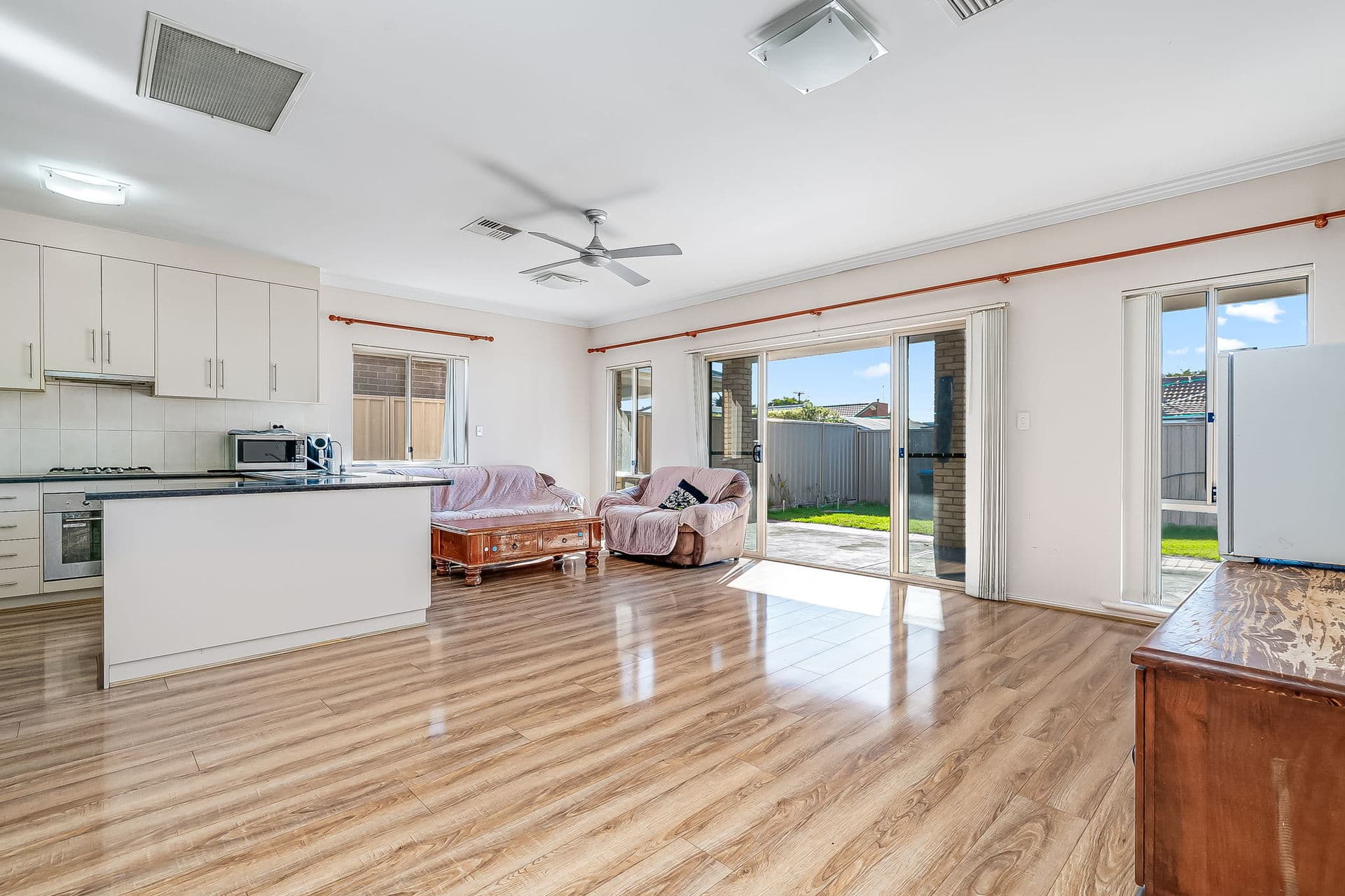 6B Folland Avenue, Northfield - Thumbnail 3