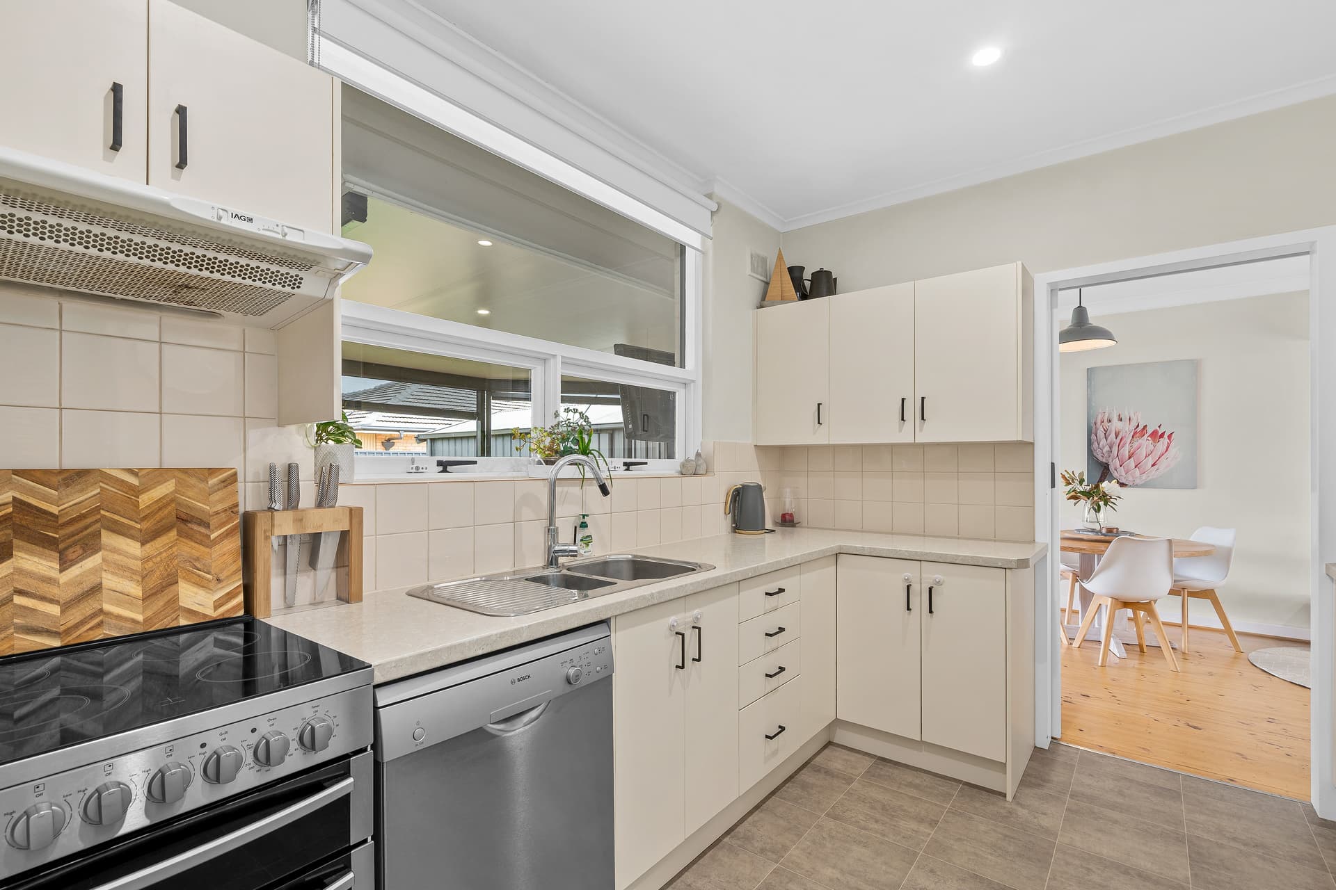 4 Geraldine Avenue, Mitchell Park - Thumbnail 6