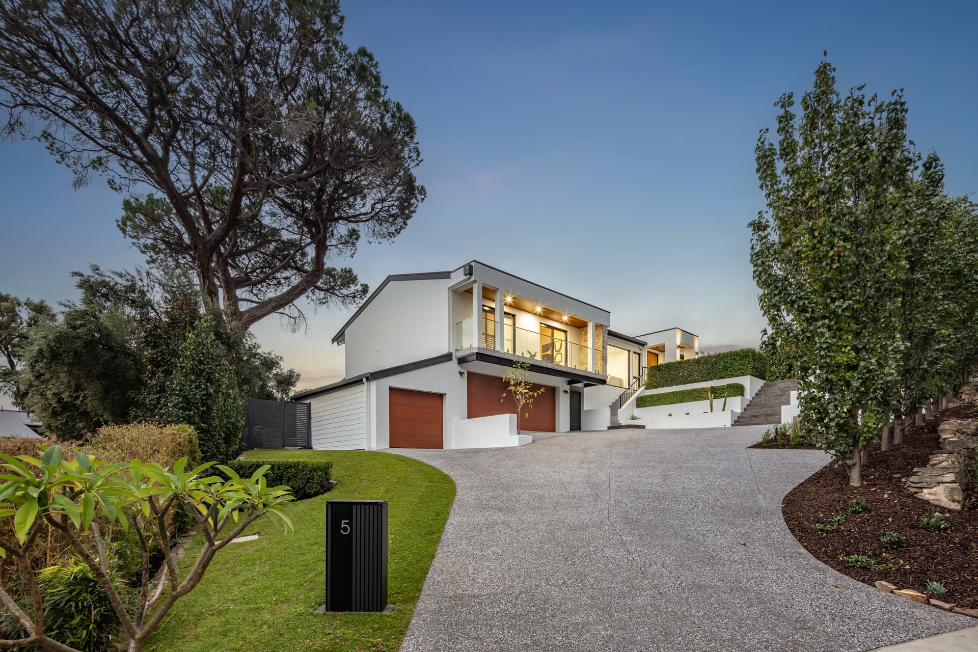 5 Warburton Court, Beaumont - Image 1