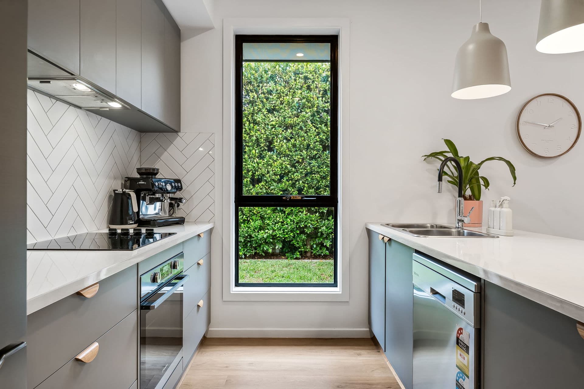 13 Thomas Street, Seacliff Park - Thumbnail 8