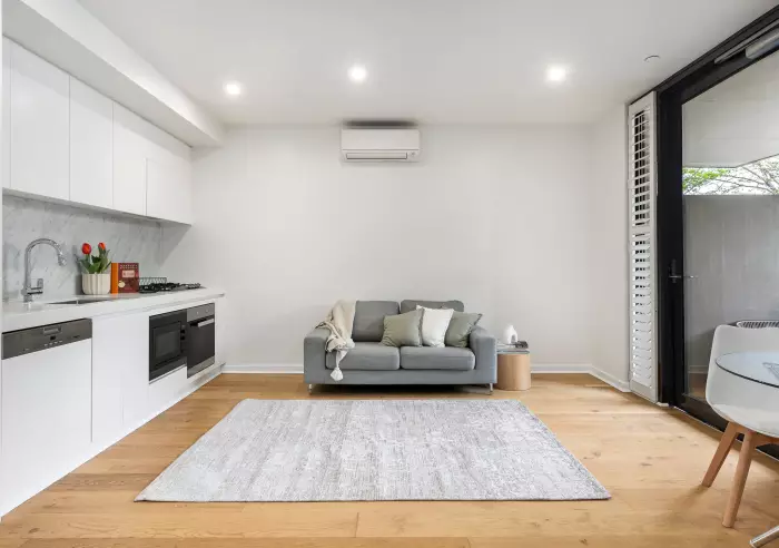 1/687 Toorak Road, Toorak, VIC, Tamarama - Thumbnail 3