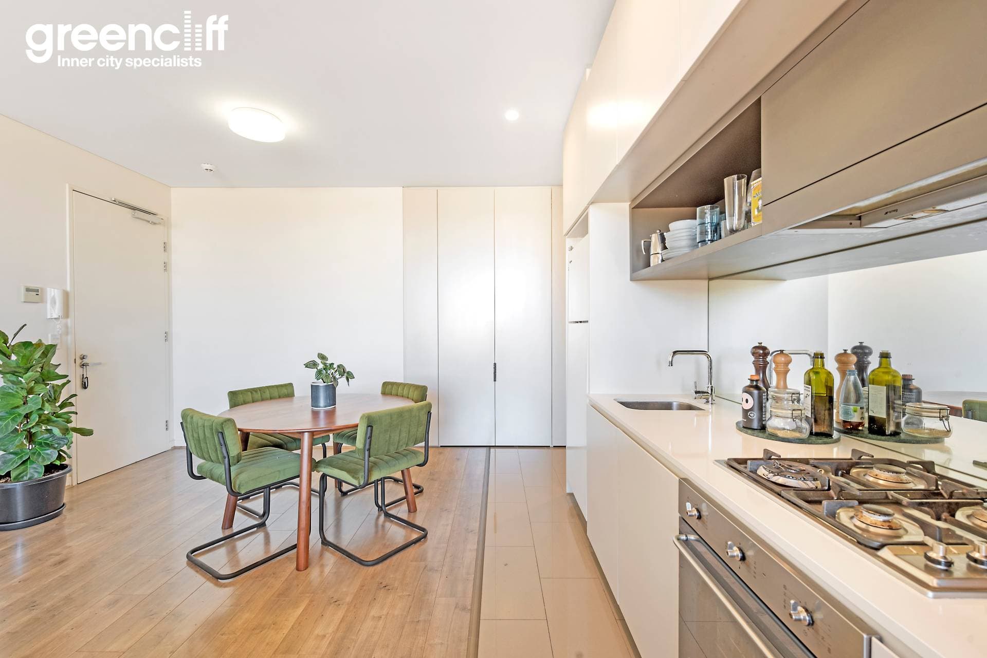 211, 12 Denison St, Camperdown - Thumbnail 3
