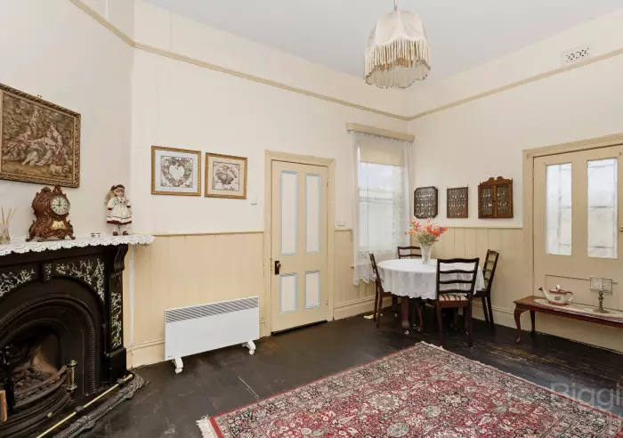 25 Dalmeny  Avenue, Rosebery, Rosebery - Thumbnail 5