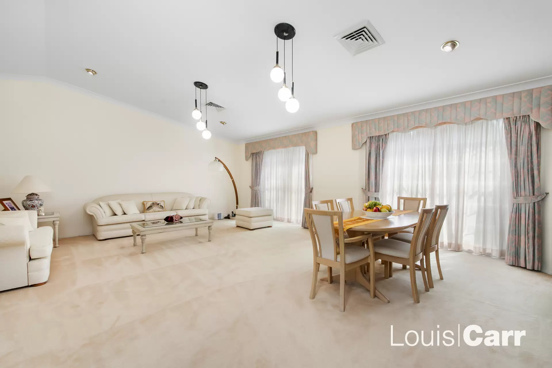Unit 2, 32 Dempsey Street, Mount Isa, Burrum Heads - Thumbnail 2