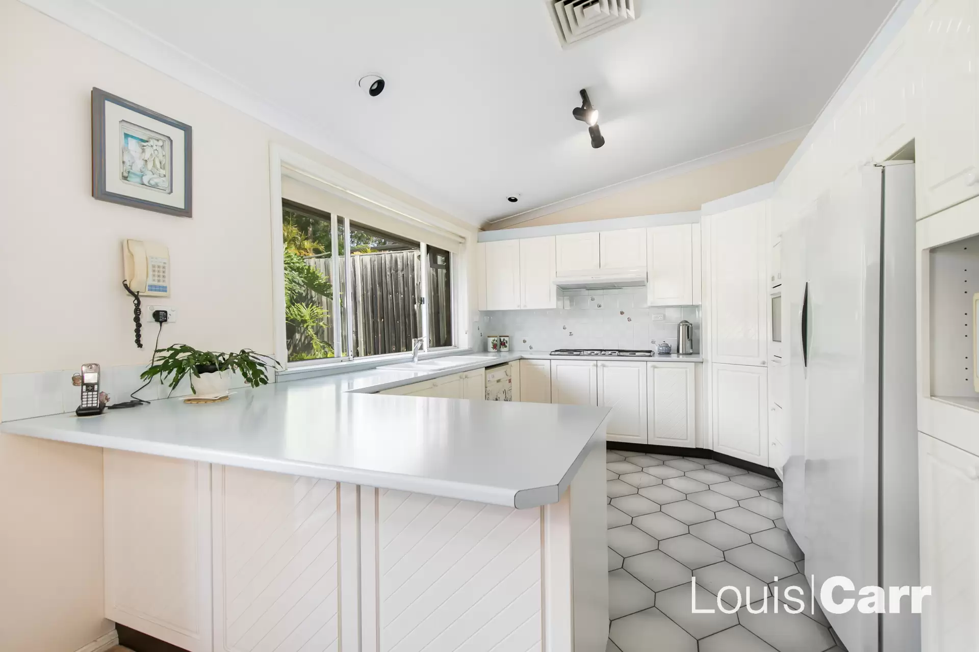 Unit 2, 32 Dempsey Street, Mount Isa, Burrum Heads - Thumbnail 4