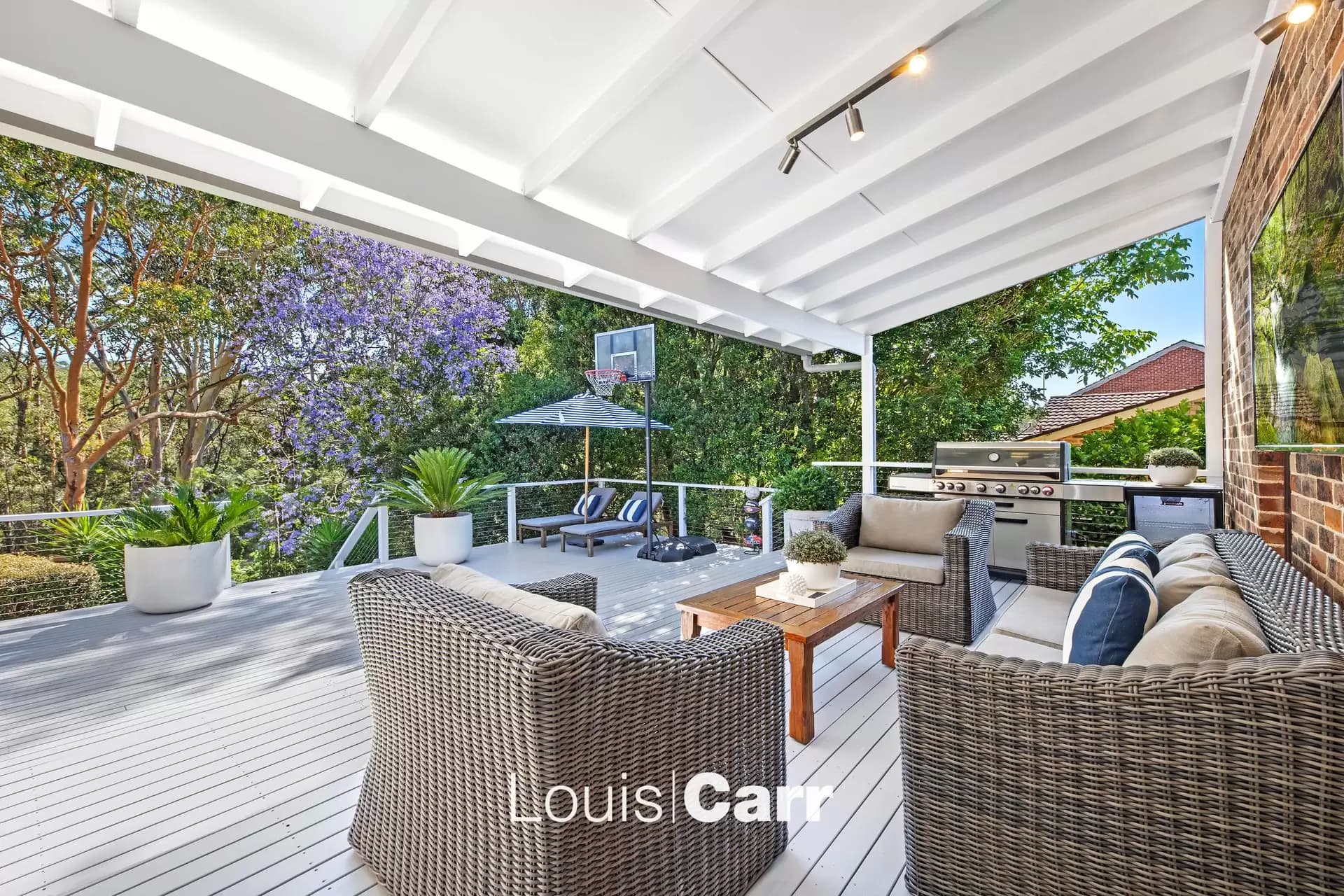 22 Galahad Crescent Castle Hill, Castle Hill - Thumbnail 2
