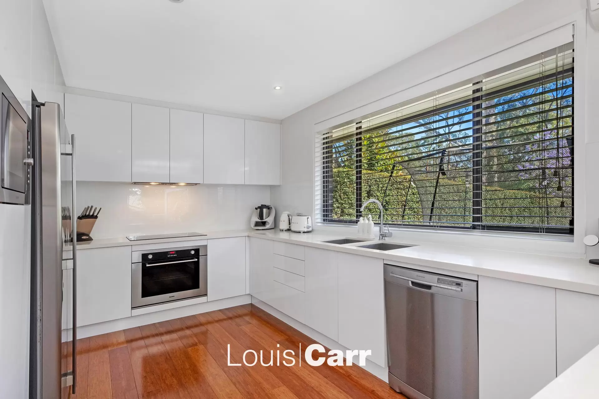 22 Galahad Crescent Castle Hill, Castle Hill - Thumbnail 7