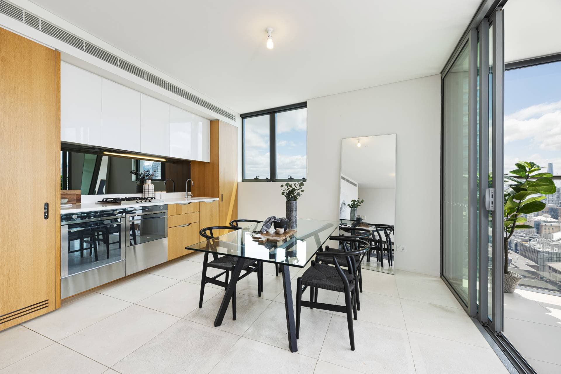 2102, 18 Park Lane, Chippendale - Thumbnail 4
