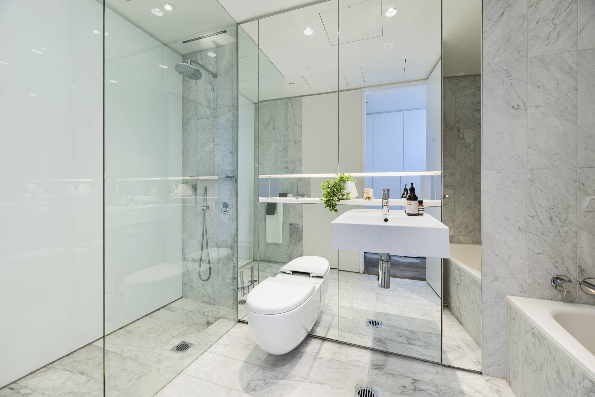 2102, 18 Park Lane, Chippendale - Thumbnail 7