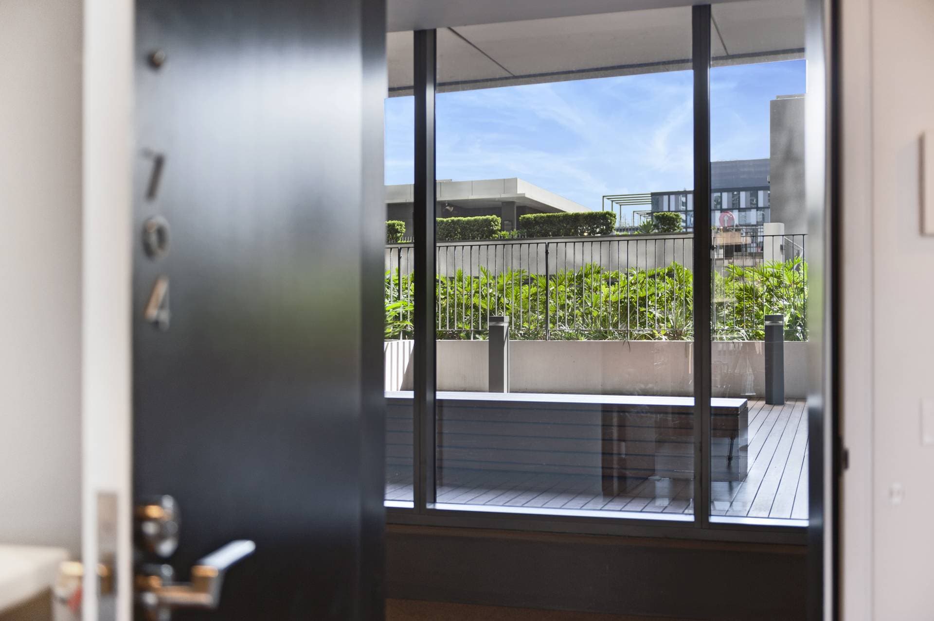 704, 8 Park Lane, Chippendale - Image 1