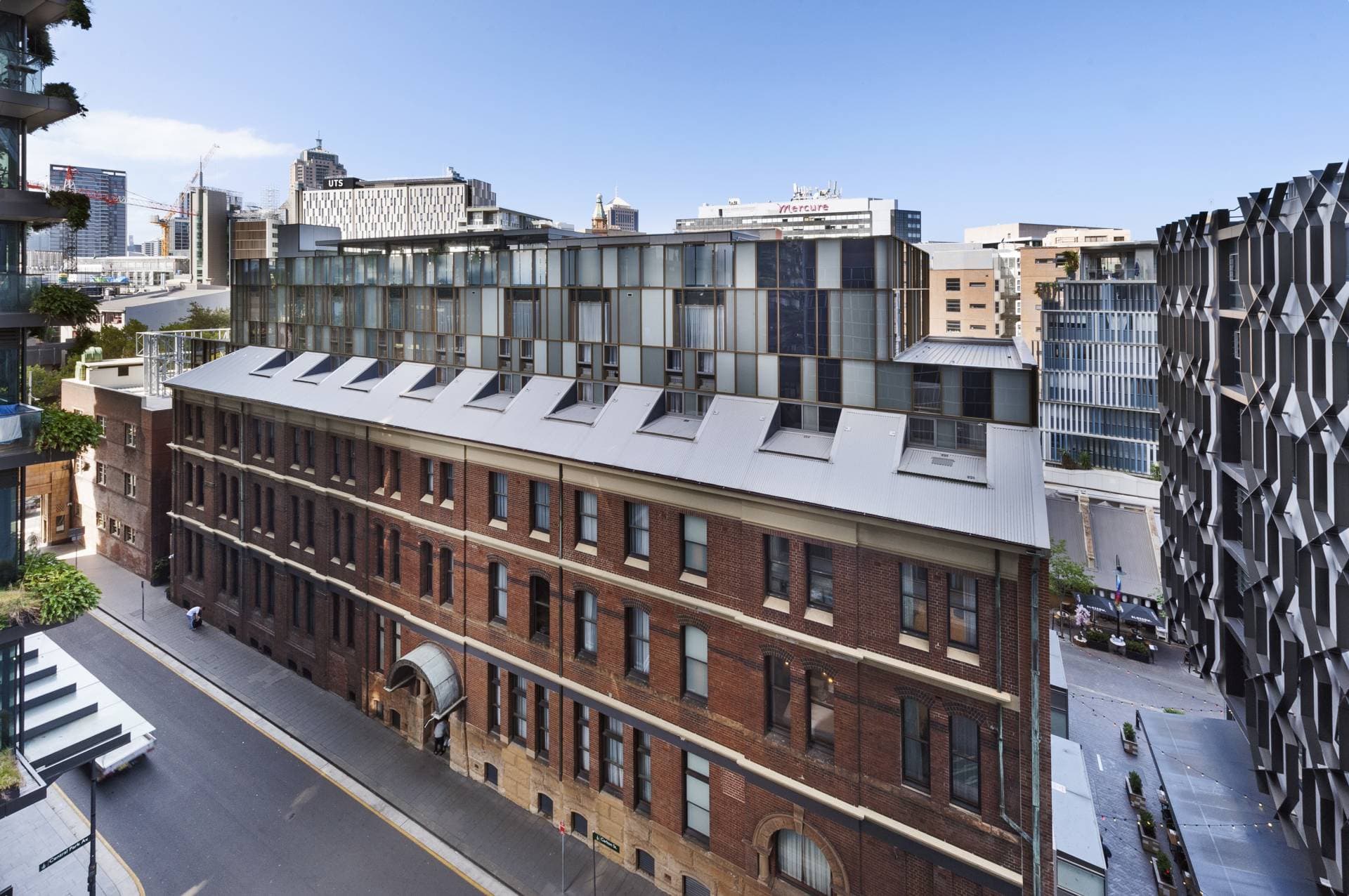 704, 8 Park Lane, Chippendale - Thumbnail 5
