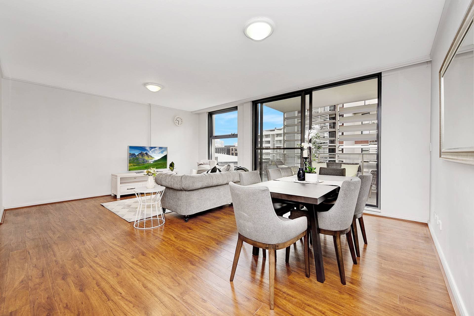 710, 70 Mountain St, Ultimo - Thumbnail 2