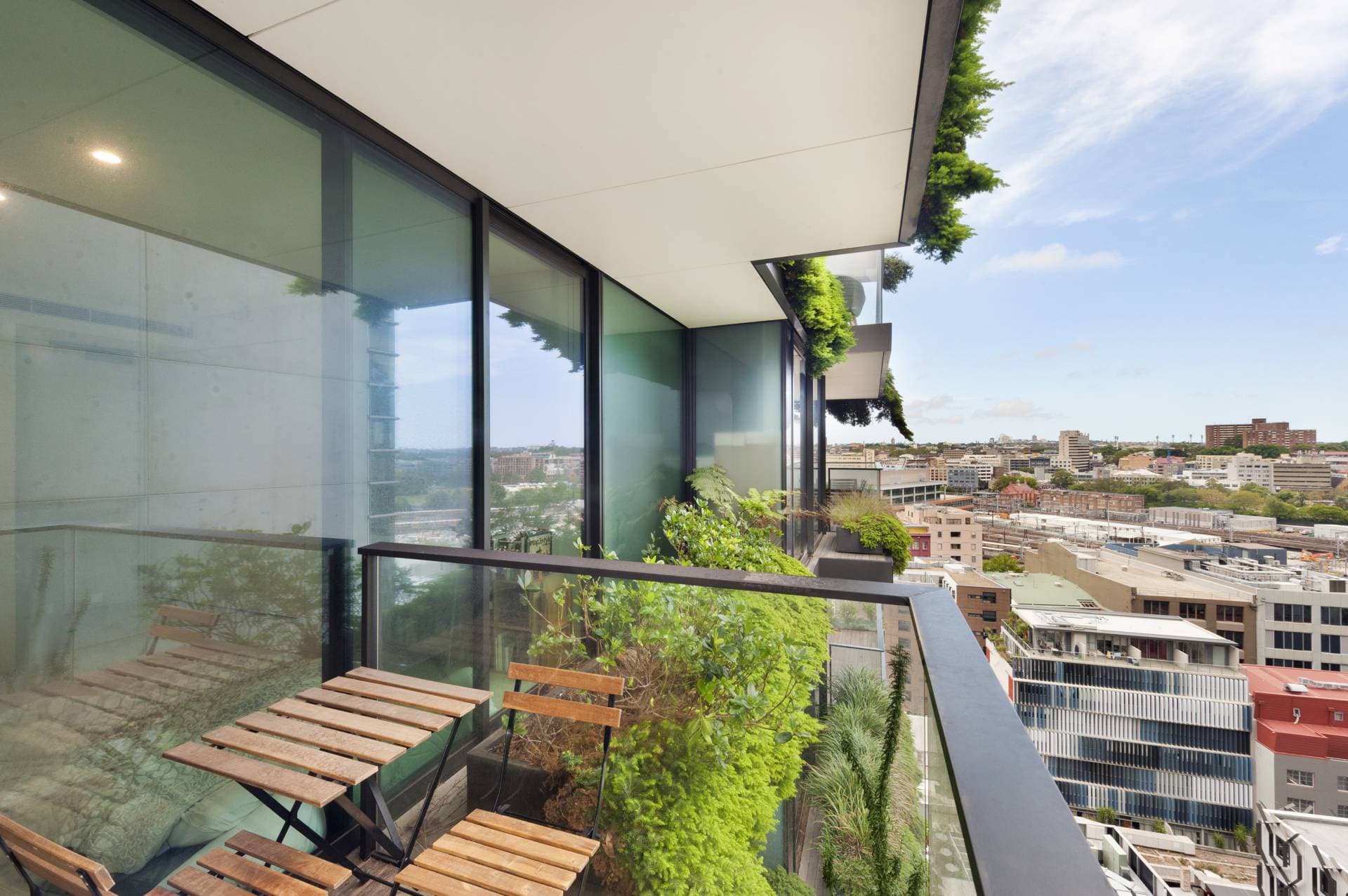 3/8 Manion Avenue, Rose Bay, Chippendale - Image 1
