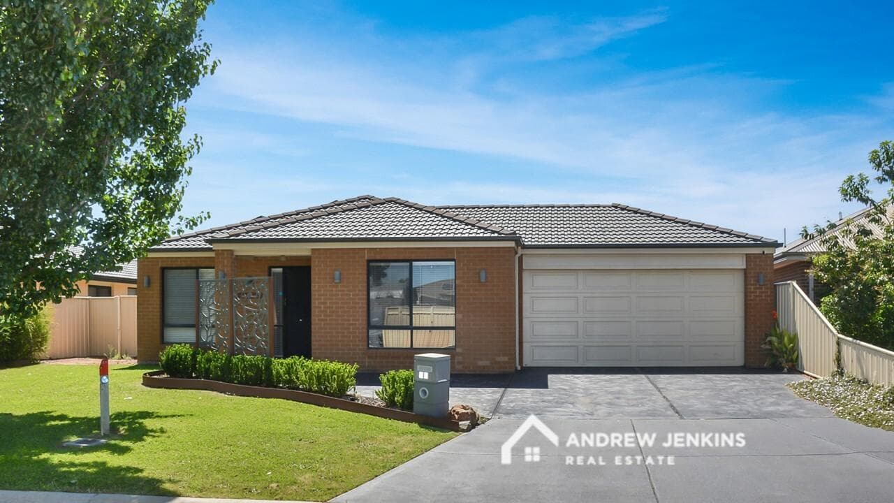 18/2 Lang Street, Cobram - Image 1