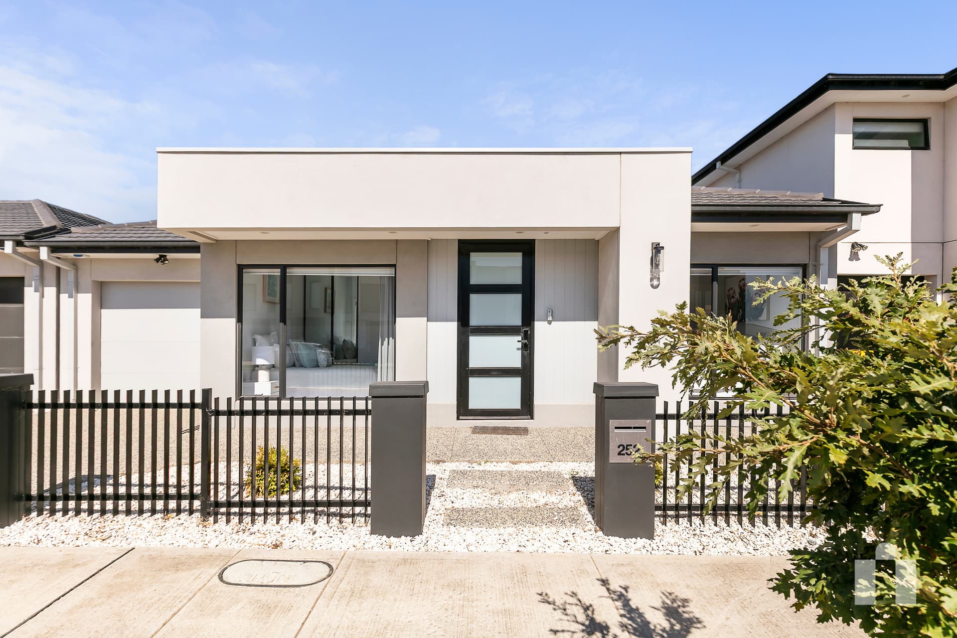 6/57 Liverpool Street, Rose Bay, Rose Bay - Thumbnail 2