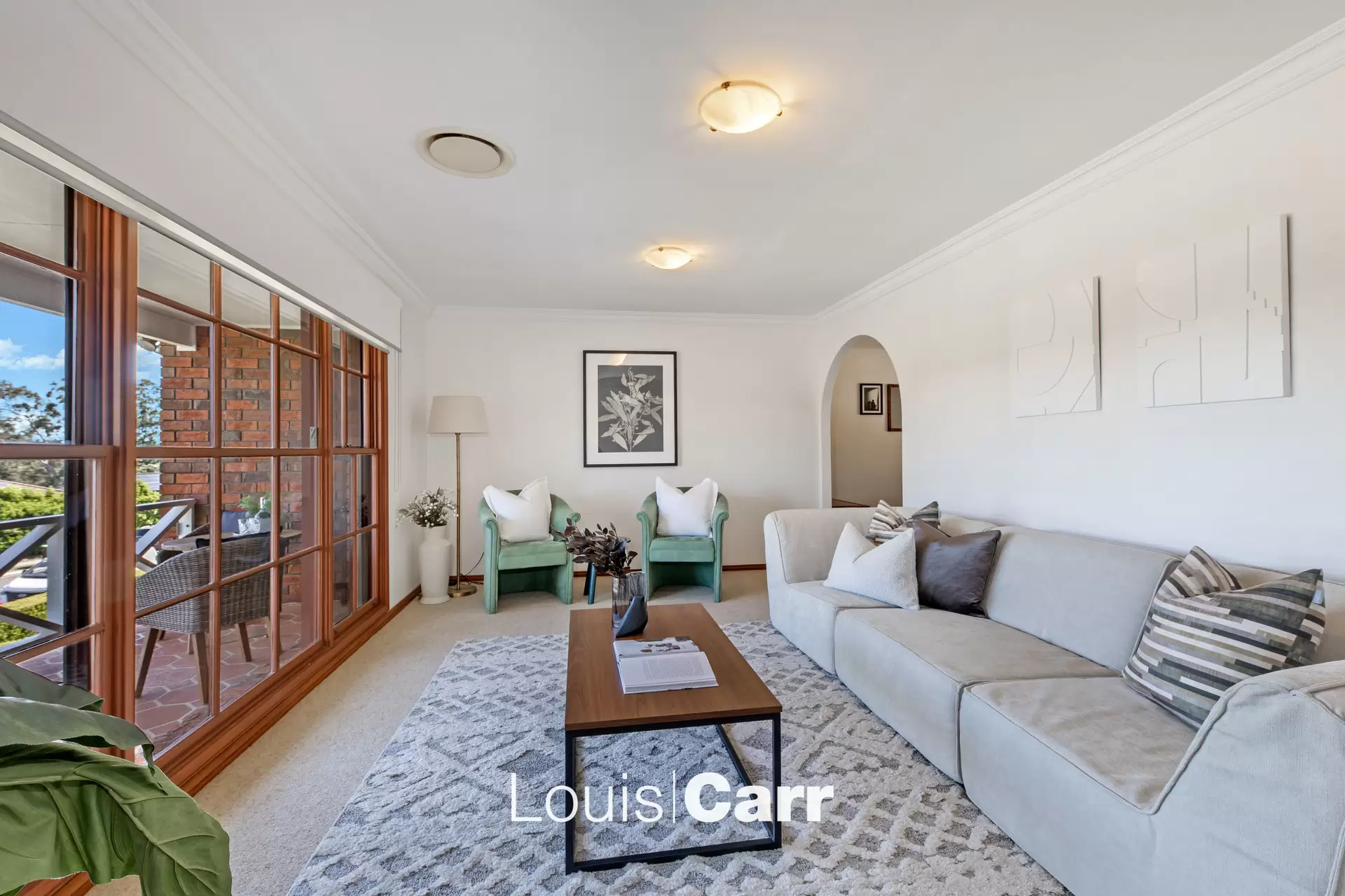 27 Gooraway Drive, Castle Hill NSW, Castle Hill - Thumbnail 2