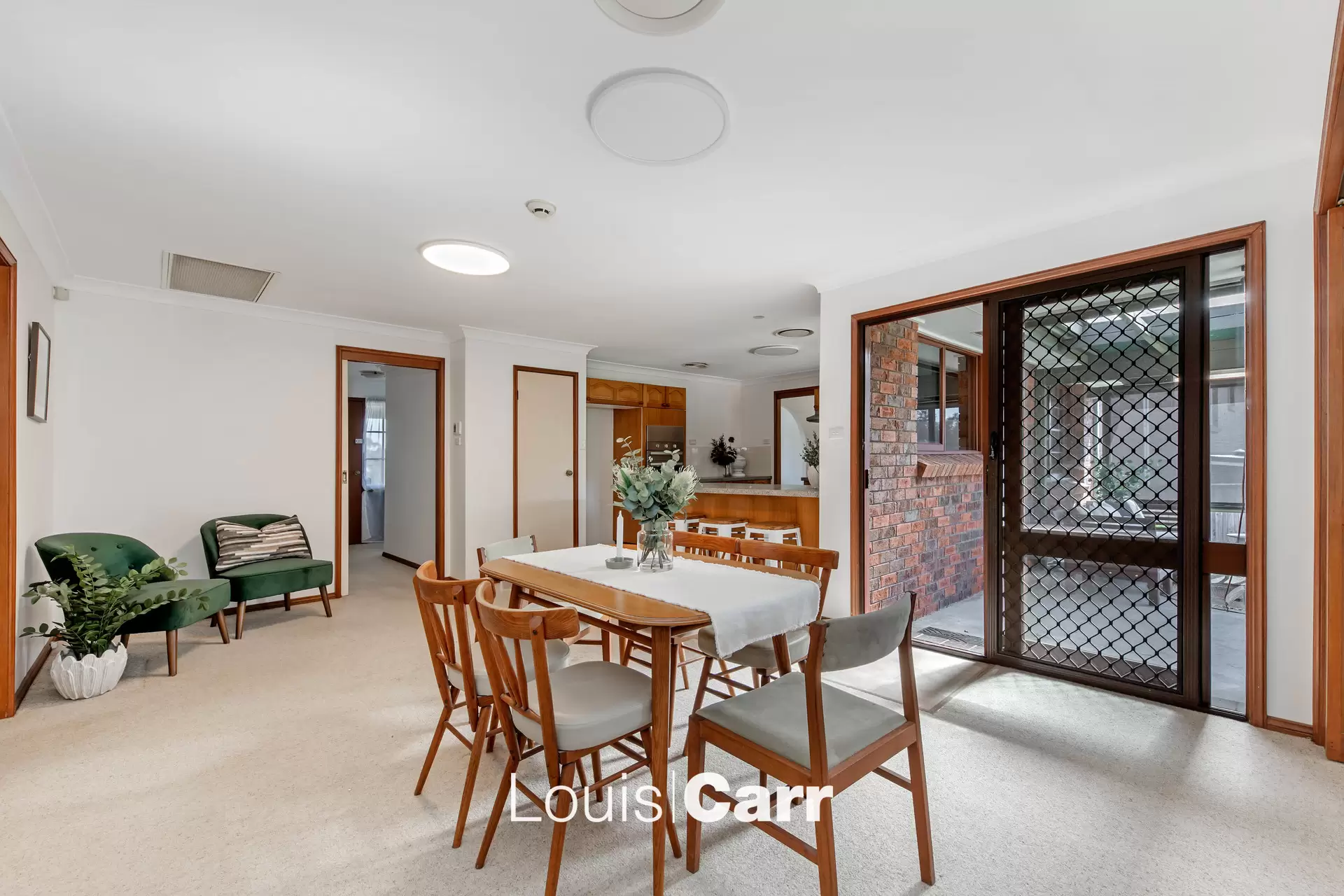 27 Gooraway Drive, Castle Hill NSW, Castle Hill - Thumbnail 5