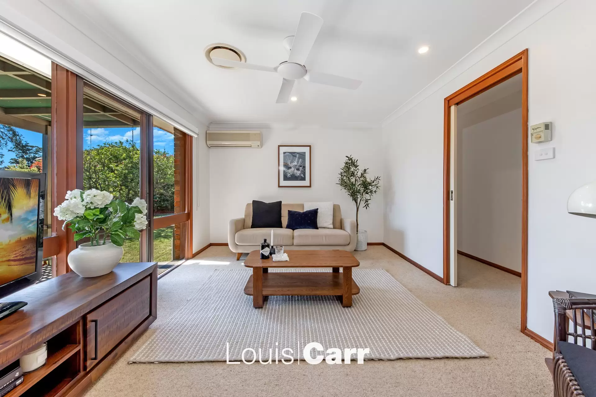 27 Gooraway Drive, Castle Hill NSW, Castle Hill - Thumbnail 7