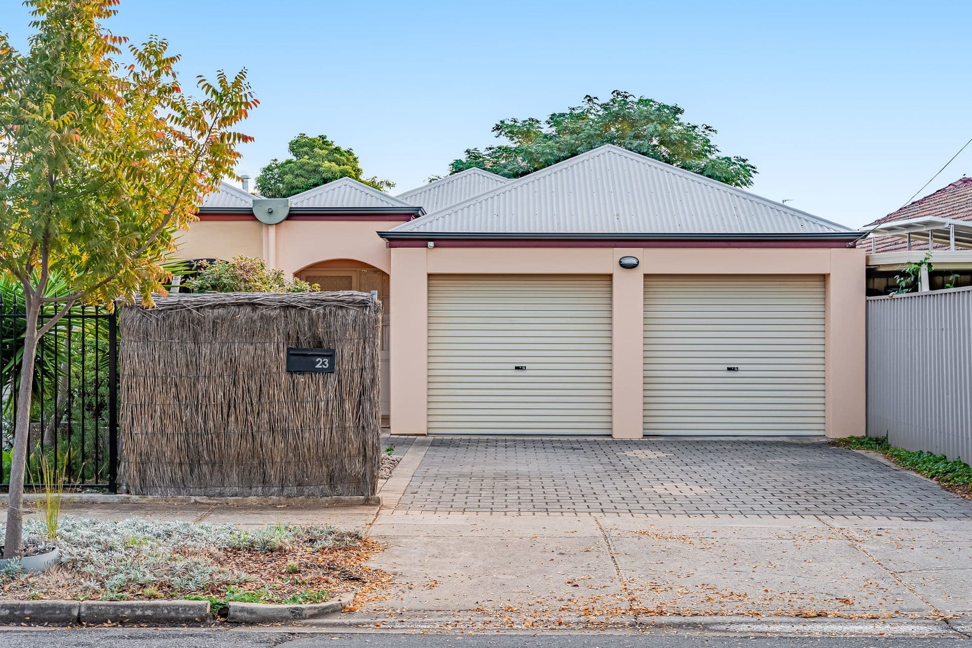 23 Clayton Avenue, Plympton - Thumbnail 2