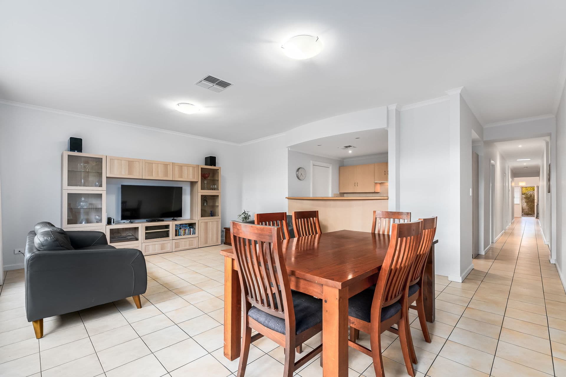 23 Clayton Avenue, Plympton - Thumbnail 4