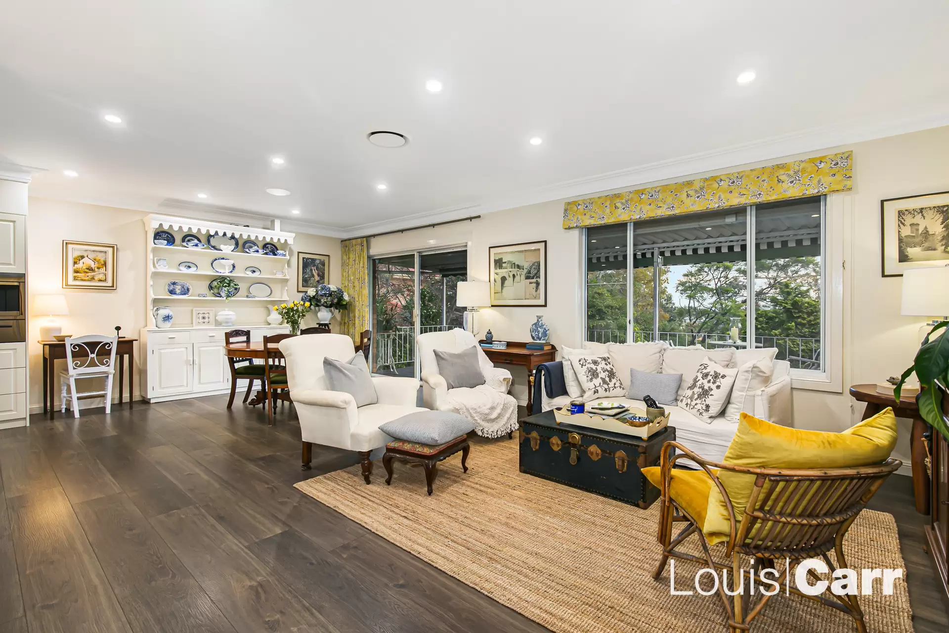 1003/7 Rockwall  Crescent, Potts Point, Yarroweyah - Thumbnail 2