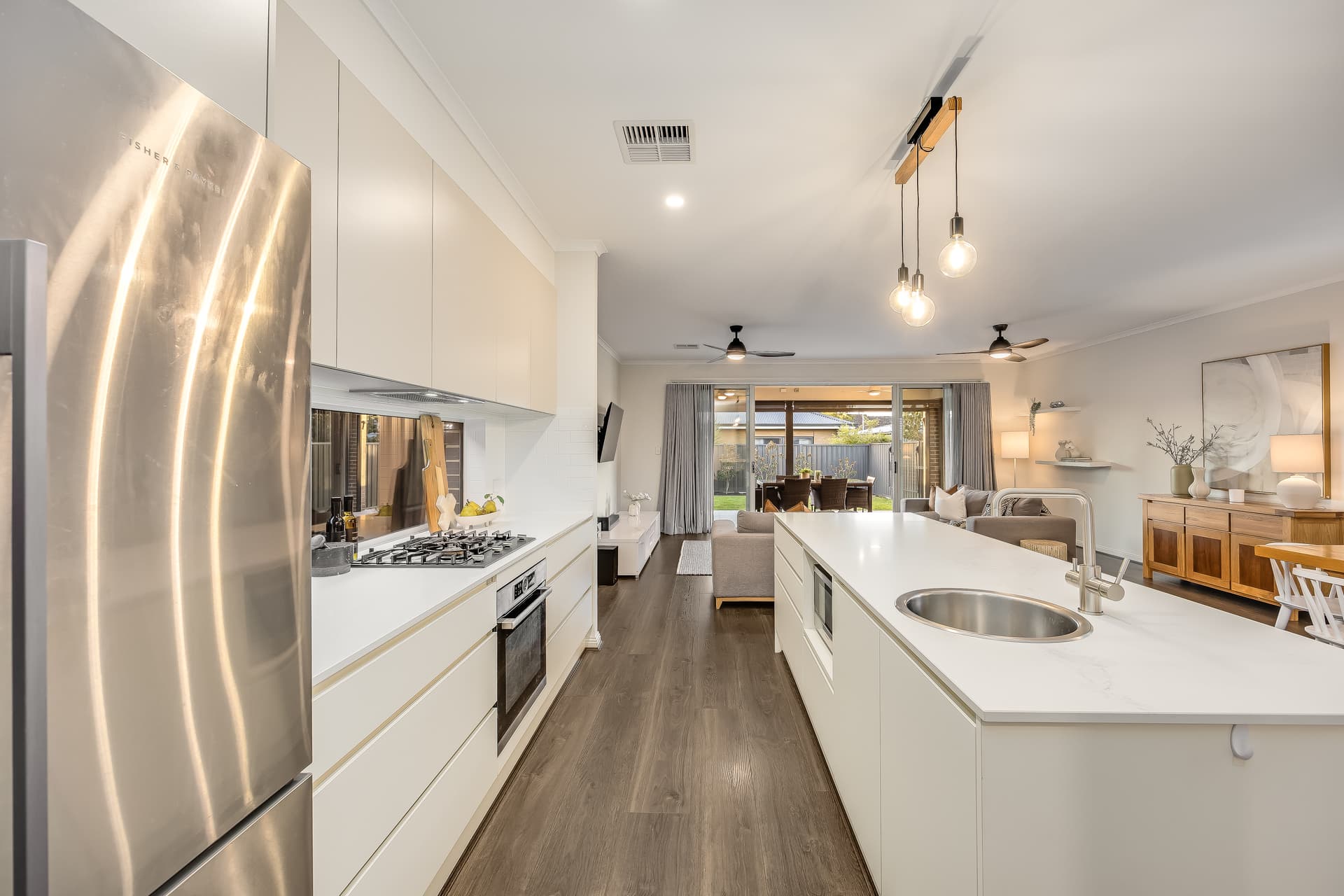 72 Condada Avenue, Park Holme - Thumbnail 4