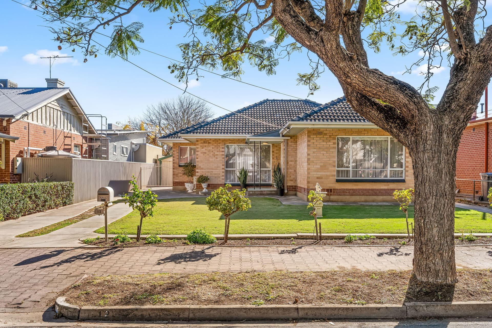 12 Dryden Road, Black Forest - Image 1