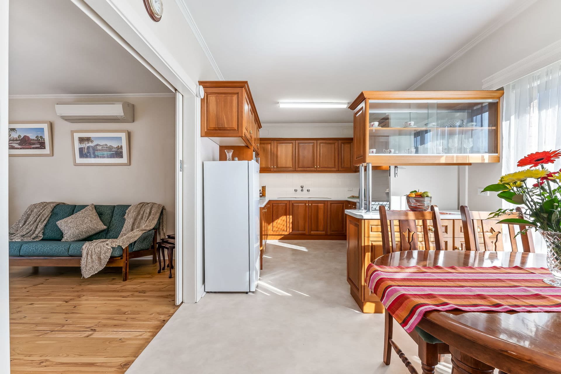 12 Dryden Road, Black Forest - Thumbnail 2
