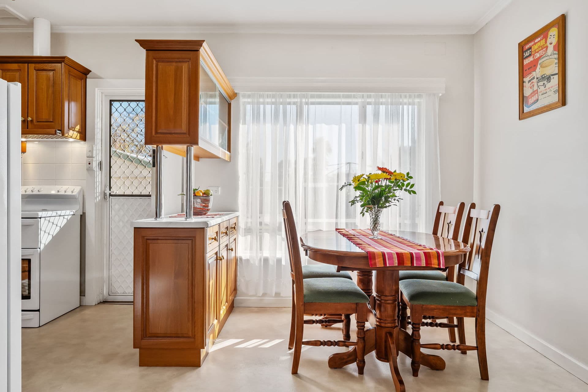 12 Dryden Road, Black Forest - Thumbnail 4