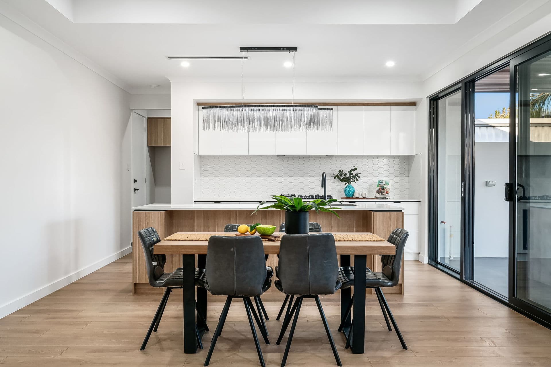 1A Birch Grove, Dernancourt - Thumbnail 8