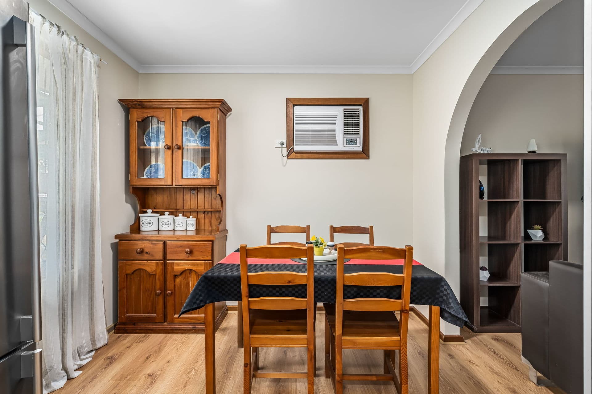 73 Pine Drive, Aberfoyle Park - Thumbnail 8